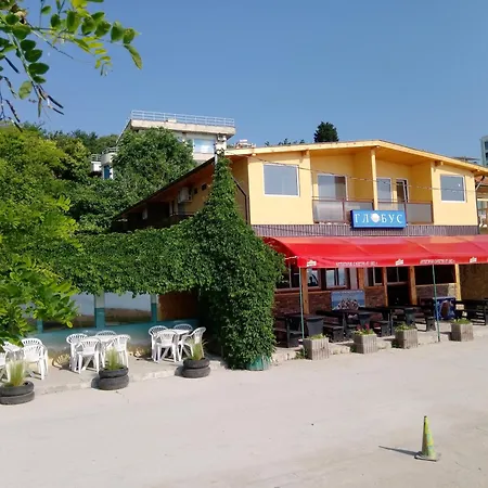 Globus Златни пясъци