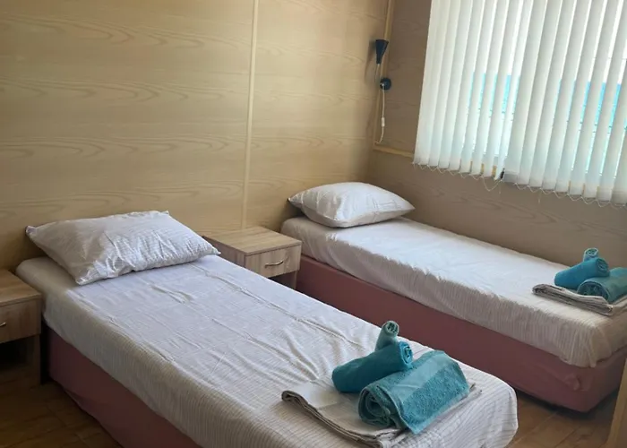 Globus Affittacamere Golden Sands